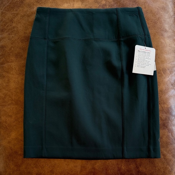 NWT Lululemon &go Cityfarer Skirt Sz 4 Dark Fuel Business Casual Teal Green